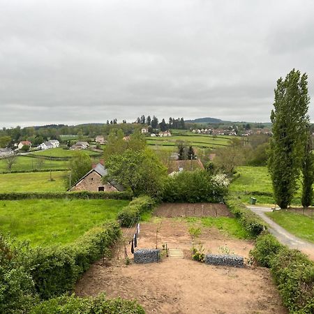 Domaine Du Pavillon Gite 15 Personnes Issy-l'Eveque Esterno foto