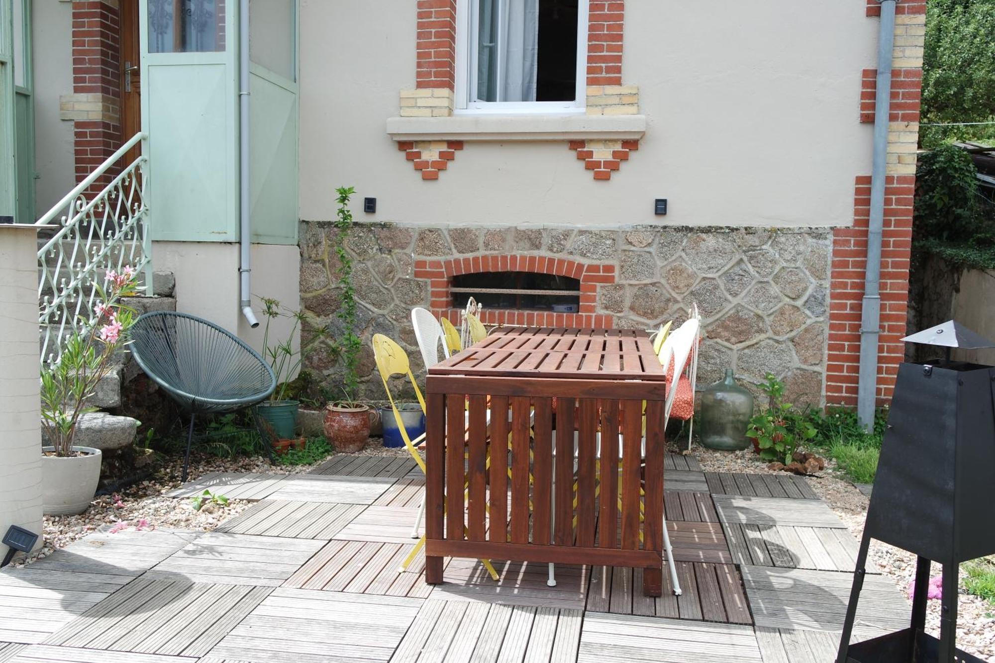 Domaine Du Pavillon Gite 15 Personnes Issy-l'Eveque Esterno foto